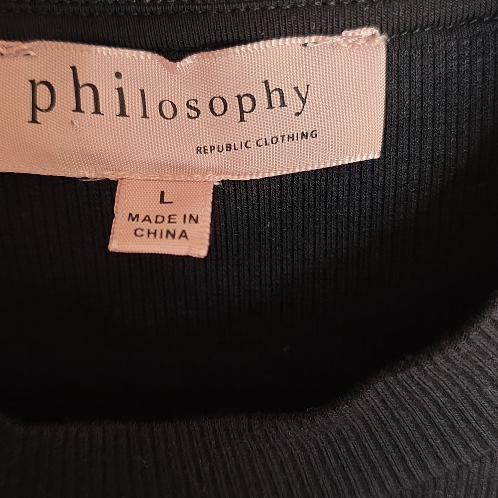 Philosophy Black Ribbed Top - Picture 2 of 4